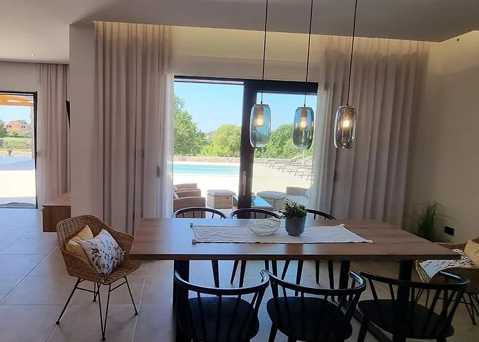 Luxury Serena 2022 - With Heated Pool * Cukrici