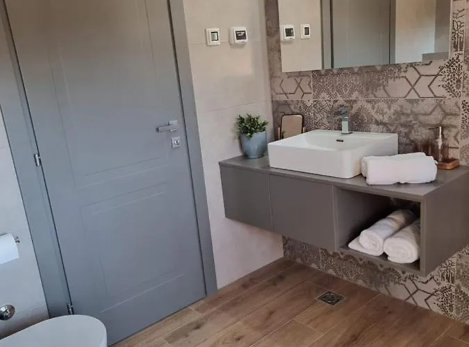 Vila Luxury Serena 2022 - With Heated Pool *