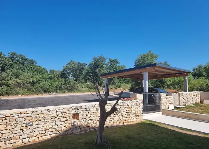 Luxury Serena 2022 - With Heated Pool Vila Cukrici