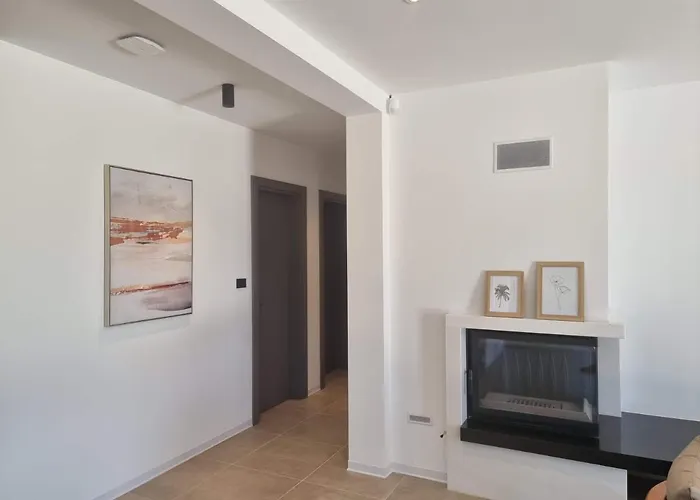 Vila Luxury Serena 2022 - With Heated Pool