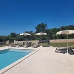 Luxury Serena 2022 - With Heated Pool *