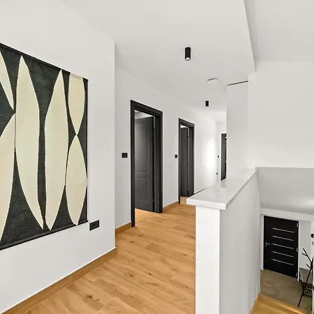 Luxury Serena 2022 - With Heated Pool Villa